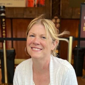 Meet your Posher, Amy